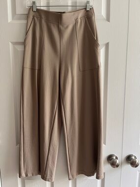 Max Studio Women's Wide-Leg Pocket Pants — Taupe